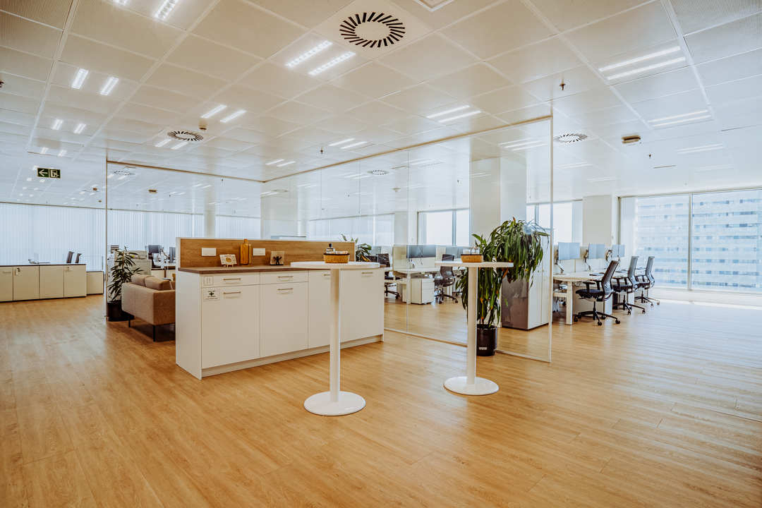 reformas-de-oficinas-Hcc-TorreDiagonalMar-OpenSpace-14
