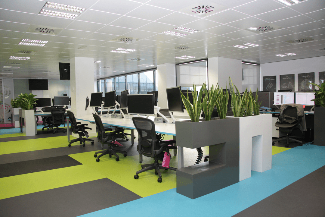reformas-de-oficinas-skyscanner-Open-space-1