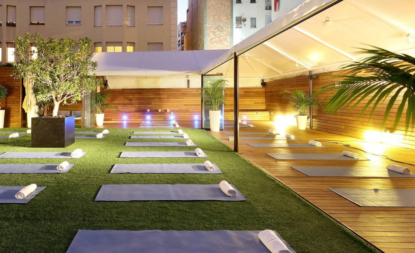 reforma en club metropolitan Balmes Barcelona por CM-iberica